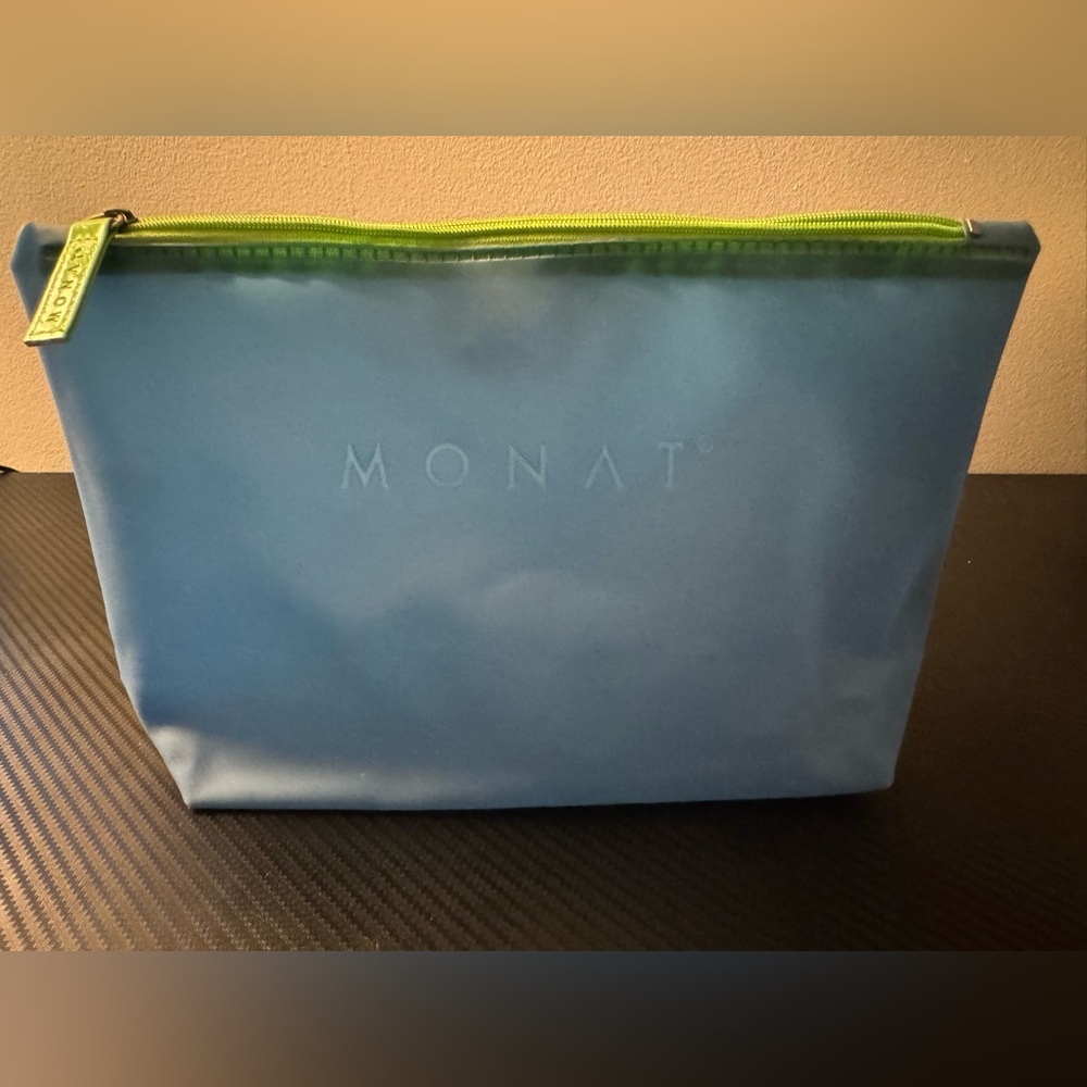 🎁GIFT With Purchase🎁 
Blue and Green PVC Bag
